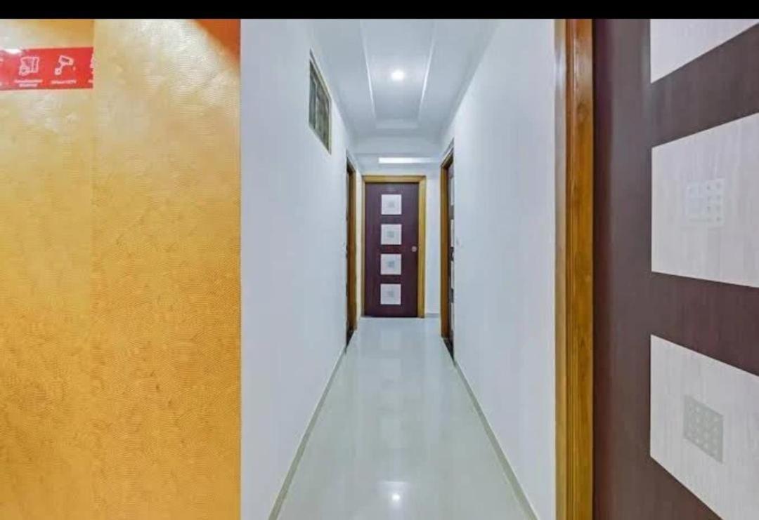 Hotel Anjali Palace Amhedabad Dış mekan fotoğraf
